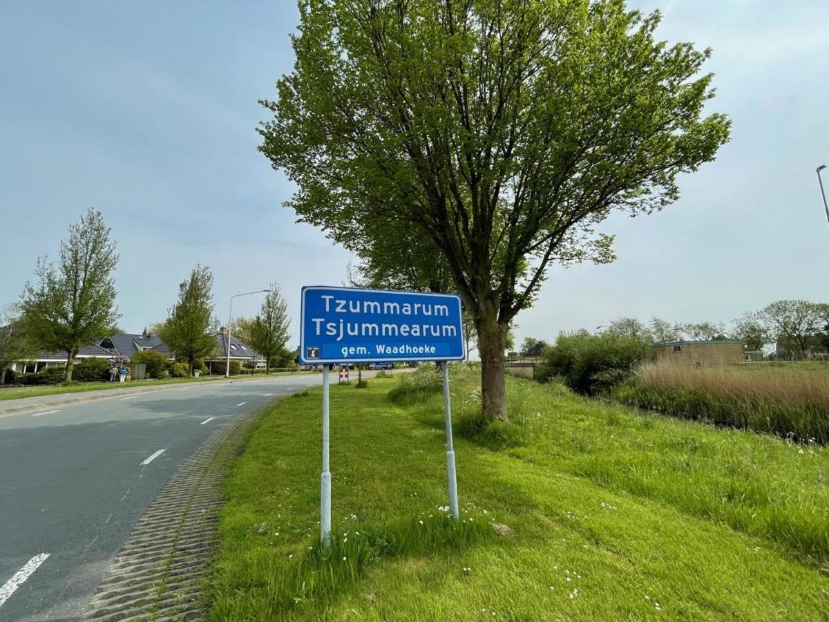 Gastfabriek Tzummarum エクステリア 写真